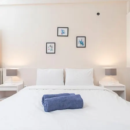 Houseloft Forum Premium Apartament *
